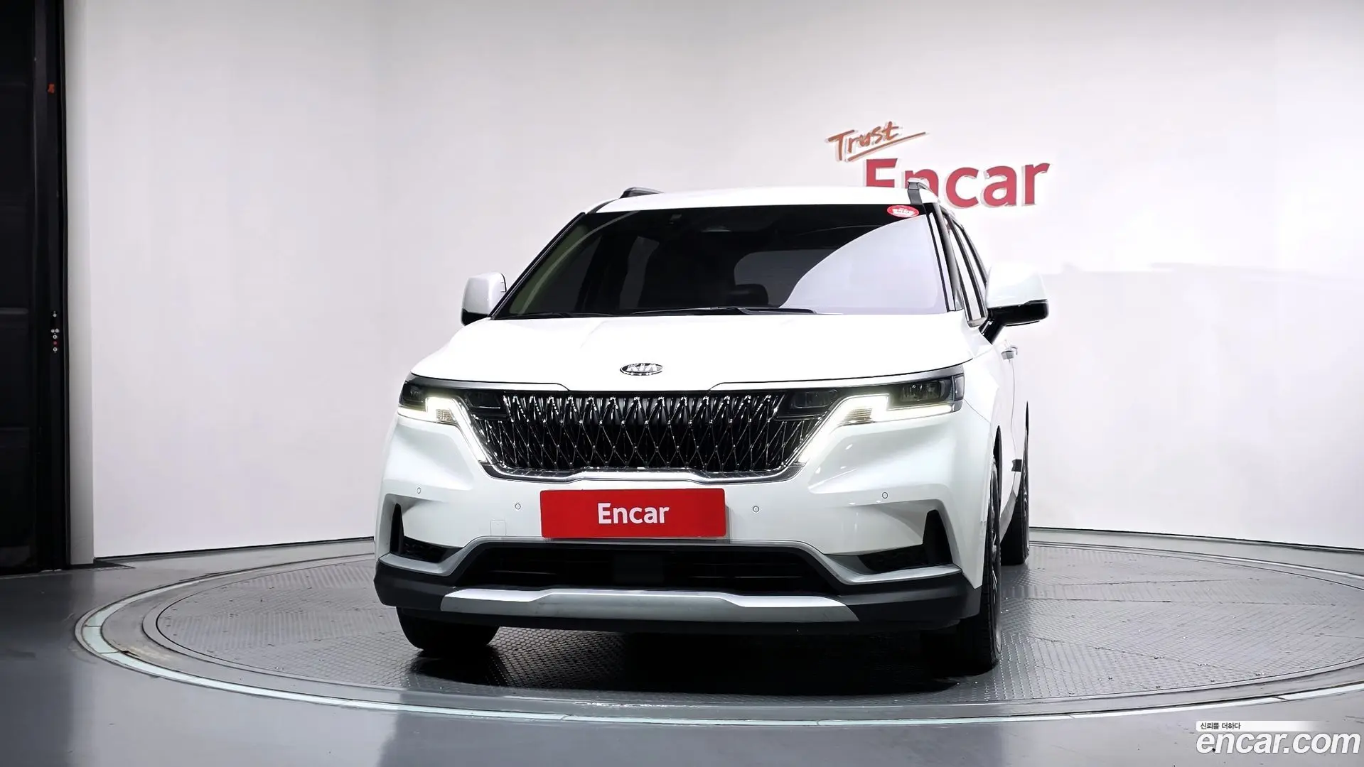 Kia Canival Diesel 11-Seater Prestige