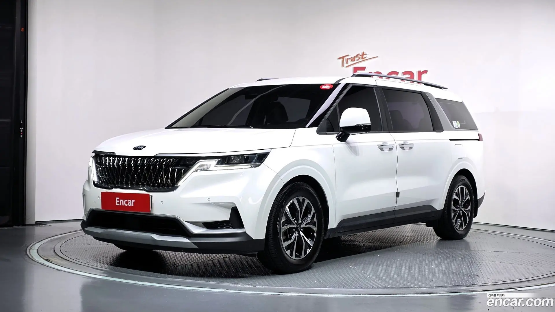 Kia Canival Diesel 11-Seater Prestige