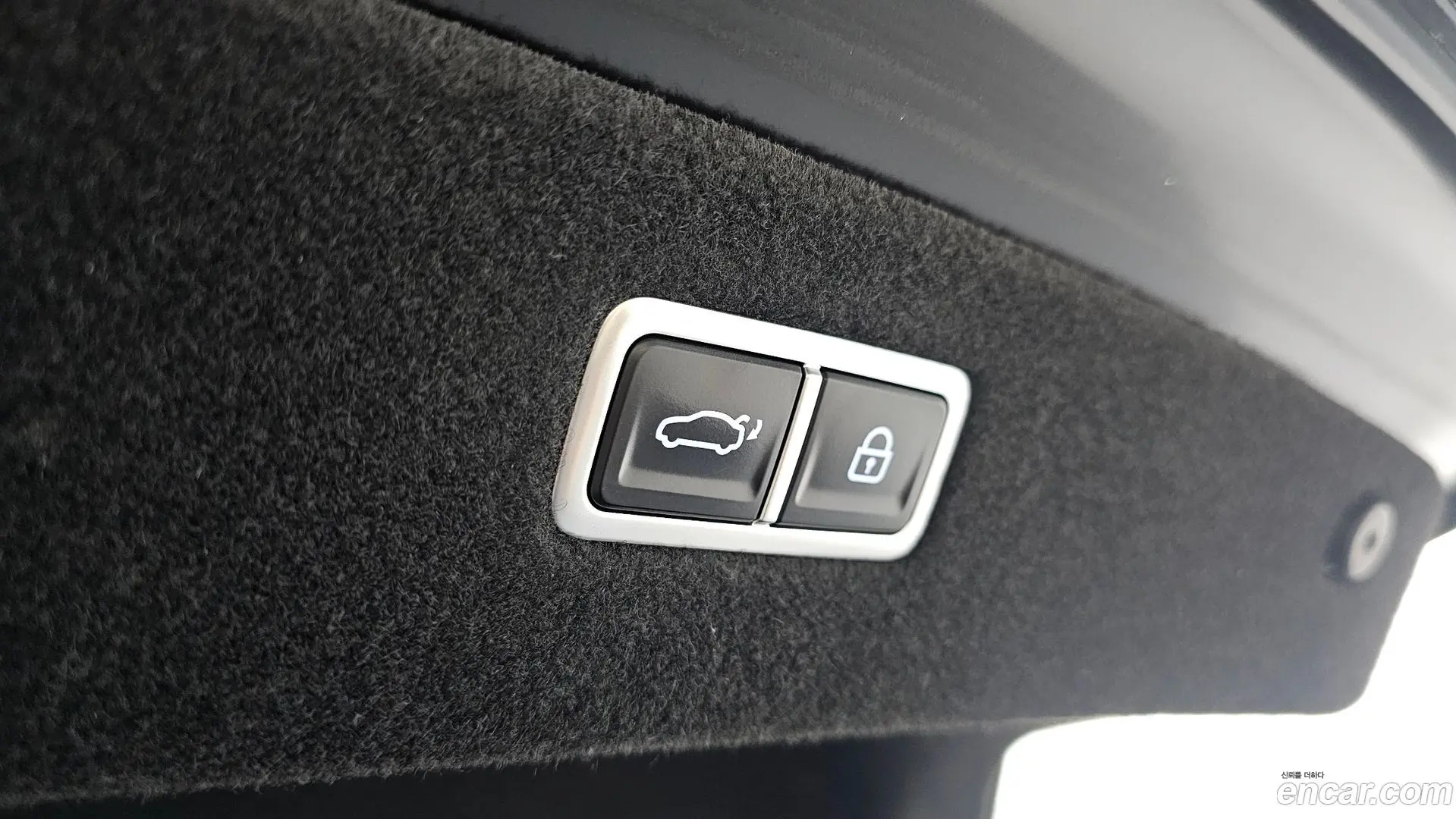 Genesis G90 Gasoline 3.5 Turbo AWD 2021