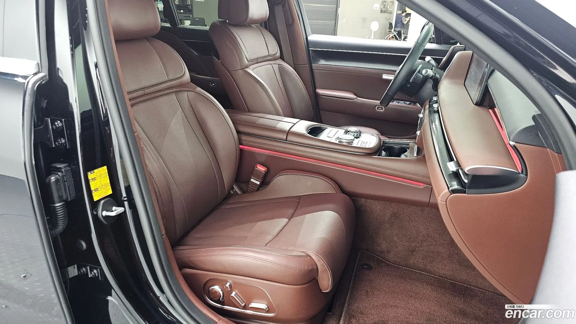 Genesis G90 Gasoline 3.5 Turbo AWD 2021