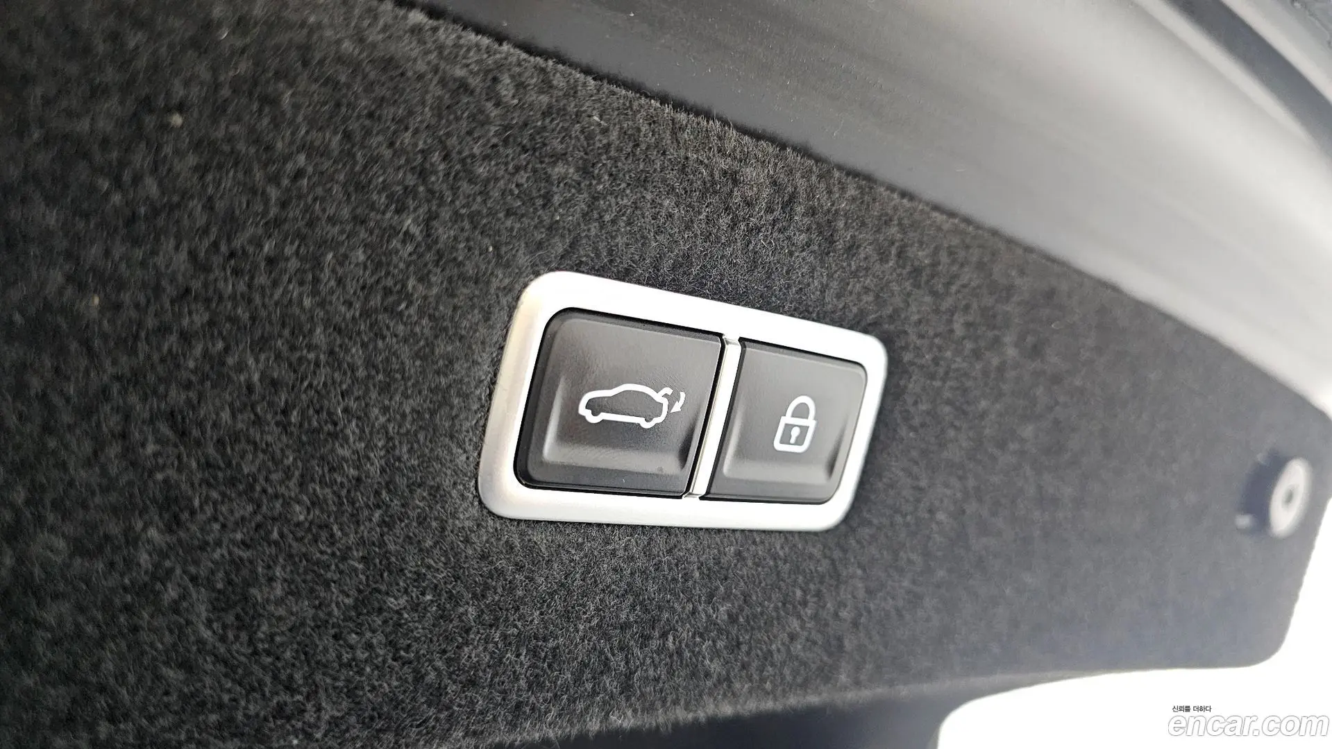 Genesis G90 Gasoline 3.5 Turbo AWD 2021
