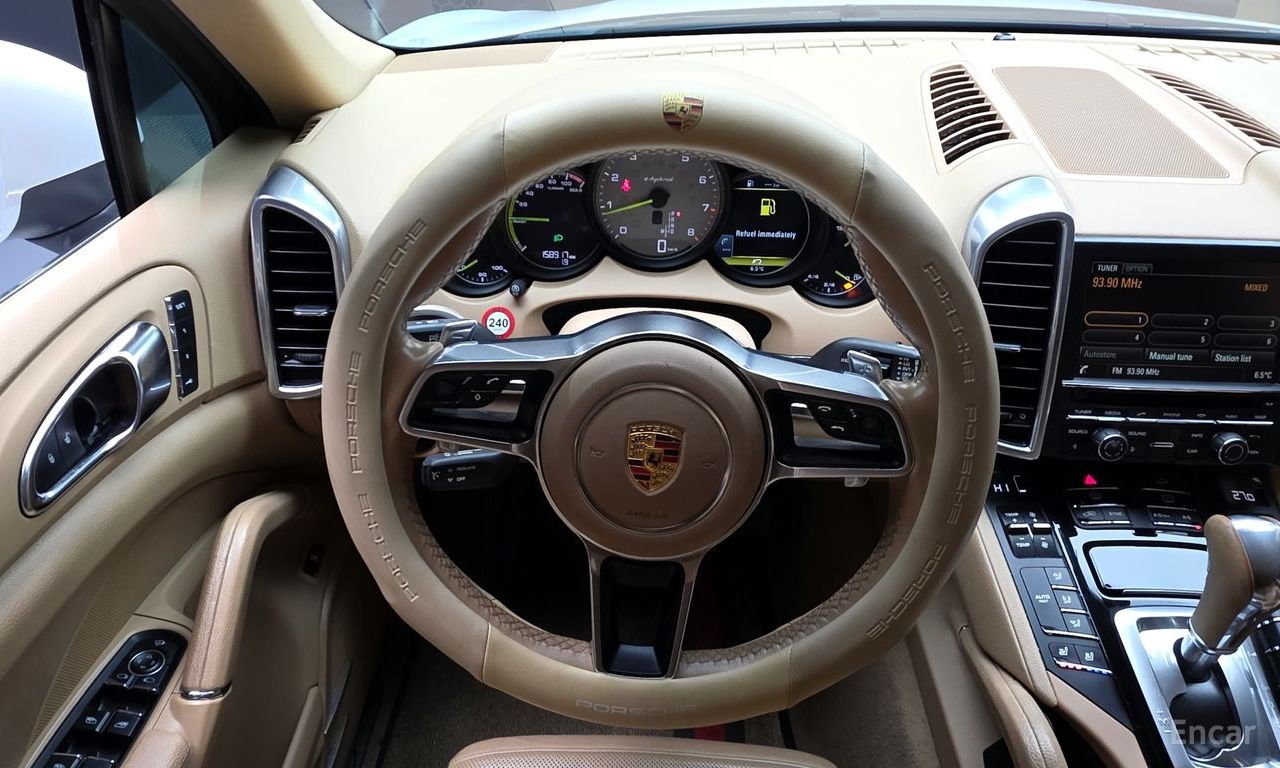 Porsche New Cayenne 3.0 S E-Hybrid 2015