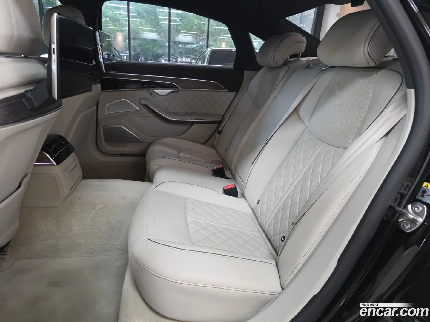 Audi A8 60 TFSI Quattro LWB