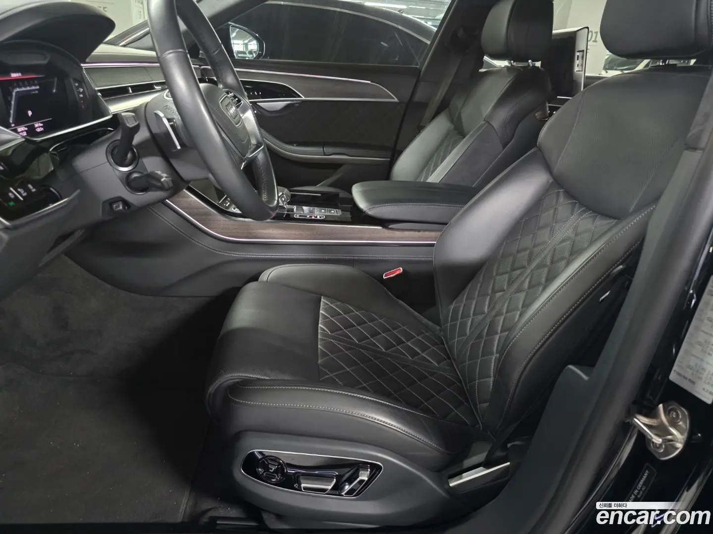 Audi A8 60 TFSI Quattro LWB