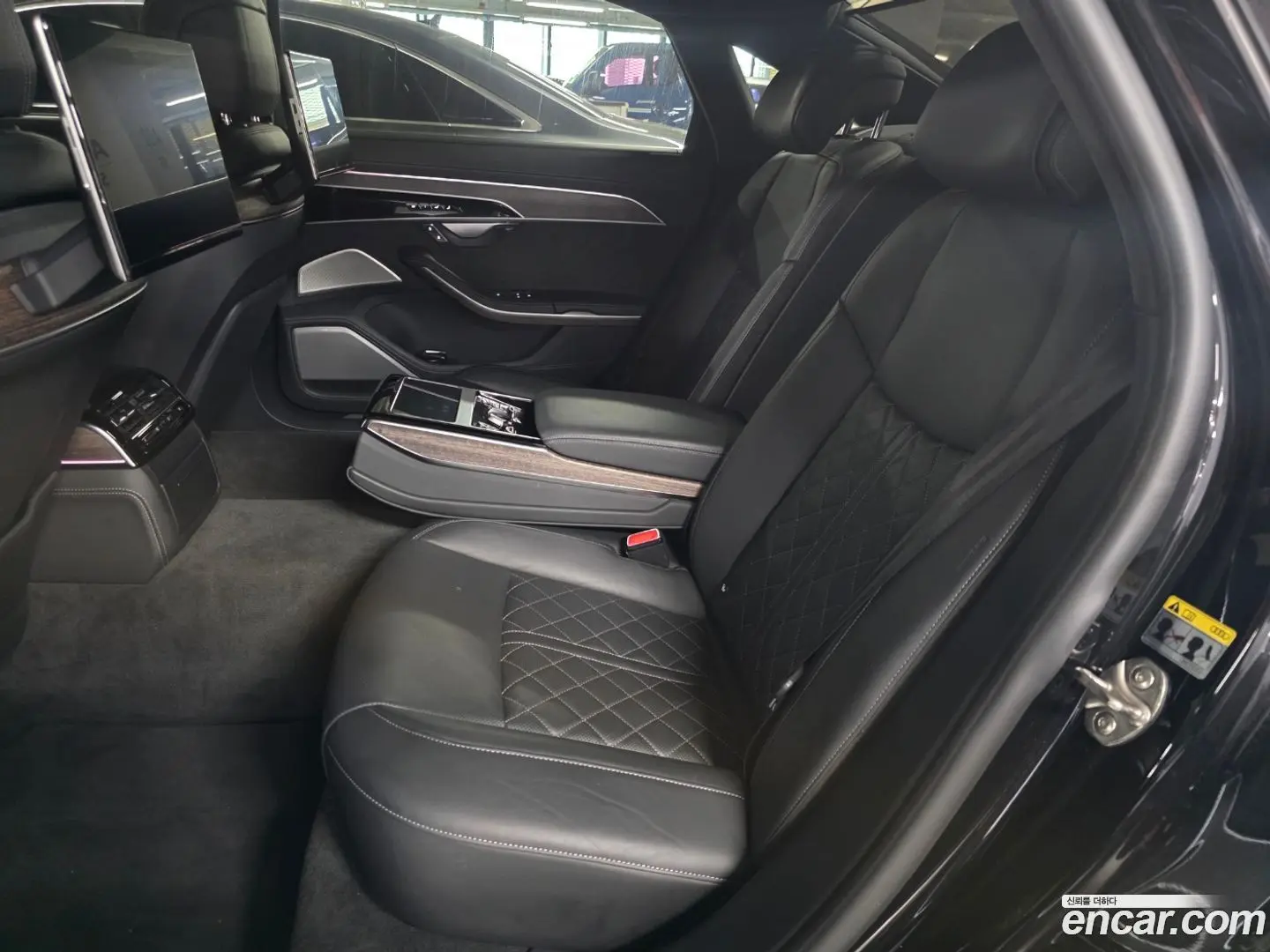 Audi A8 60 TFSI Quattro LWB