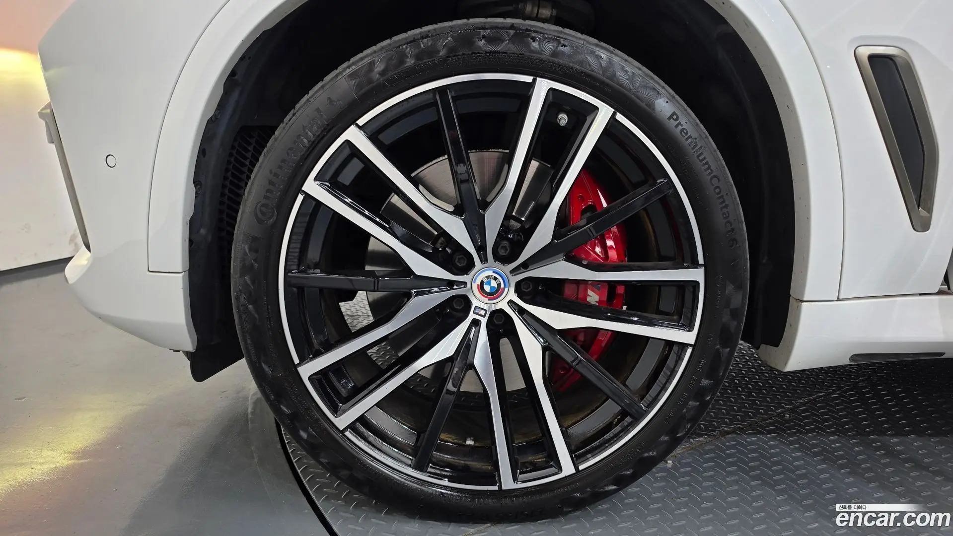 BMW X5 M50i 2022