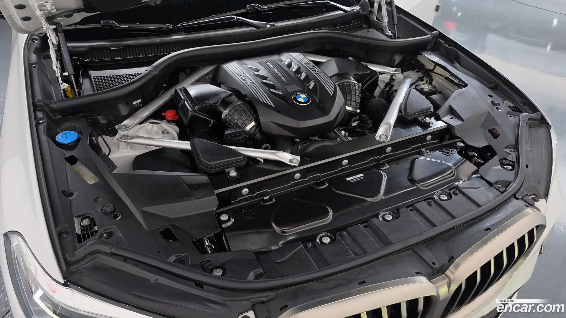 BMW X5 M50i 2022