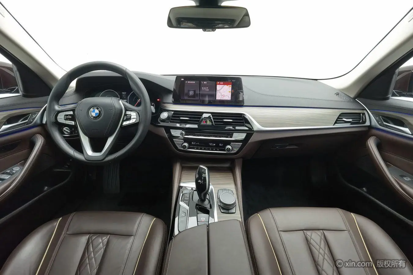 BMW 5 Series PHEV 2019 Facelift 530Le Luxury Package