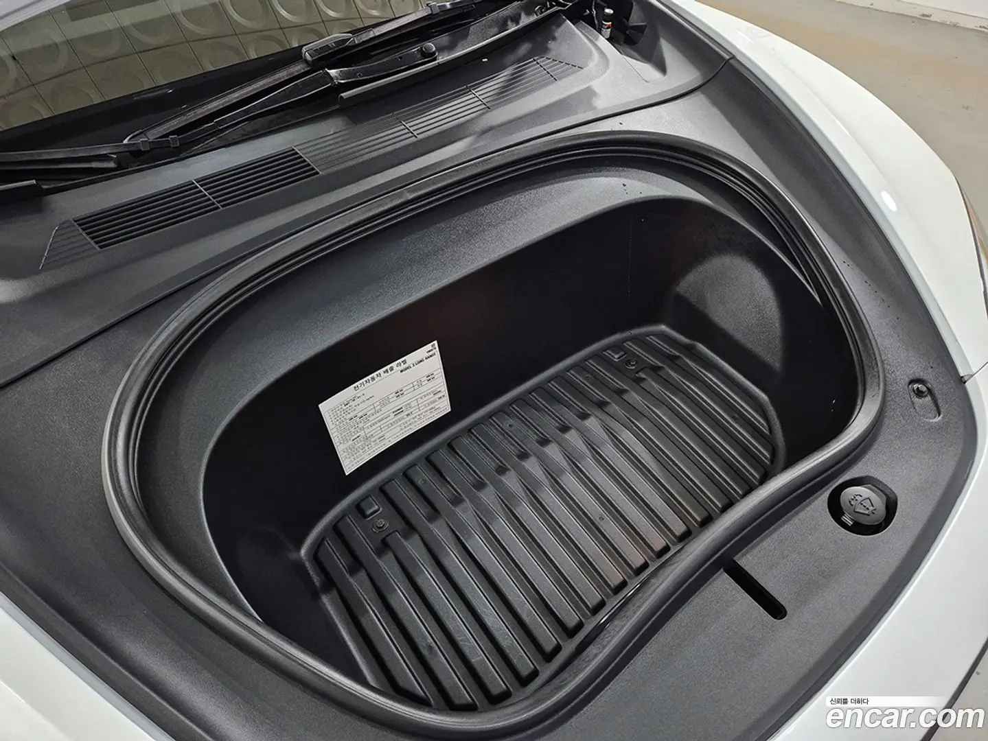 Tesla Model 3 Long Range AWD 2023