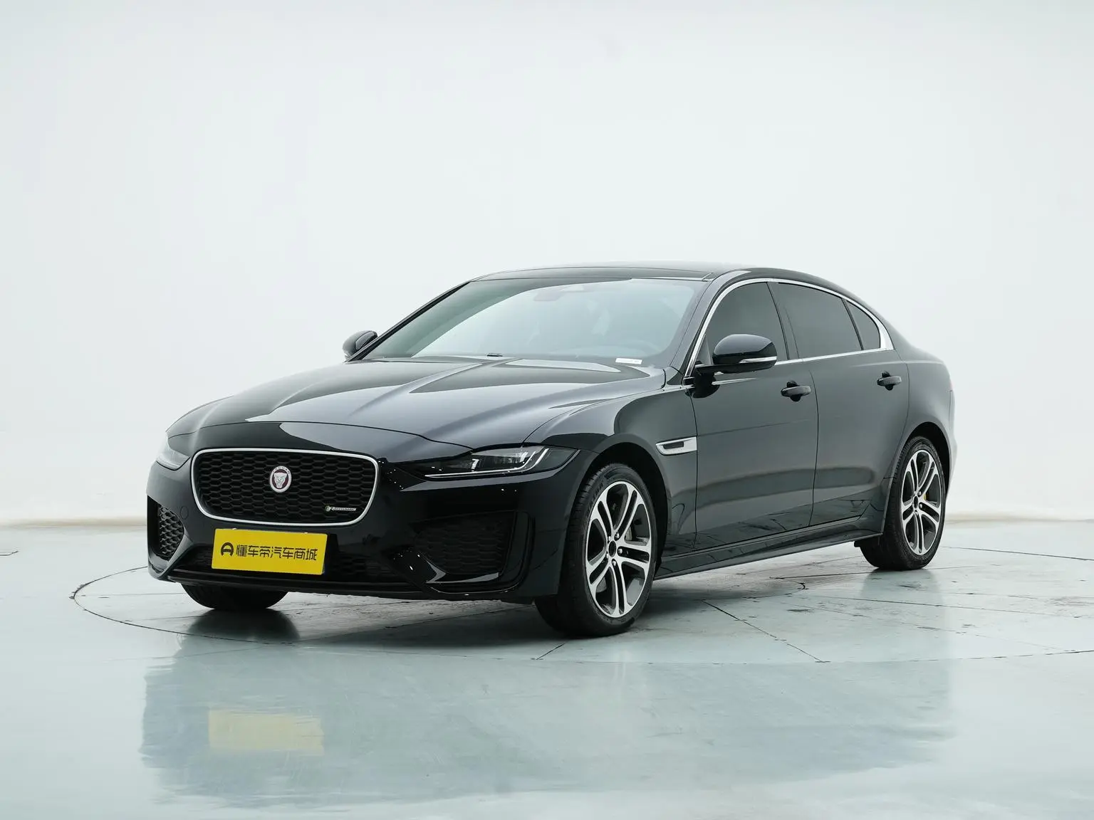 Jaguar XEL 2023 2.0T 250PS R-DYNAMIC S Progressive Sport