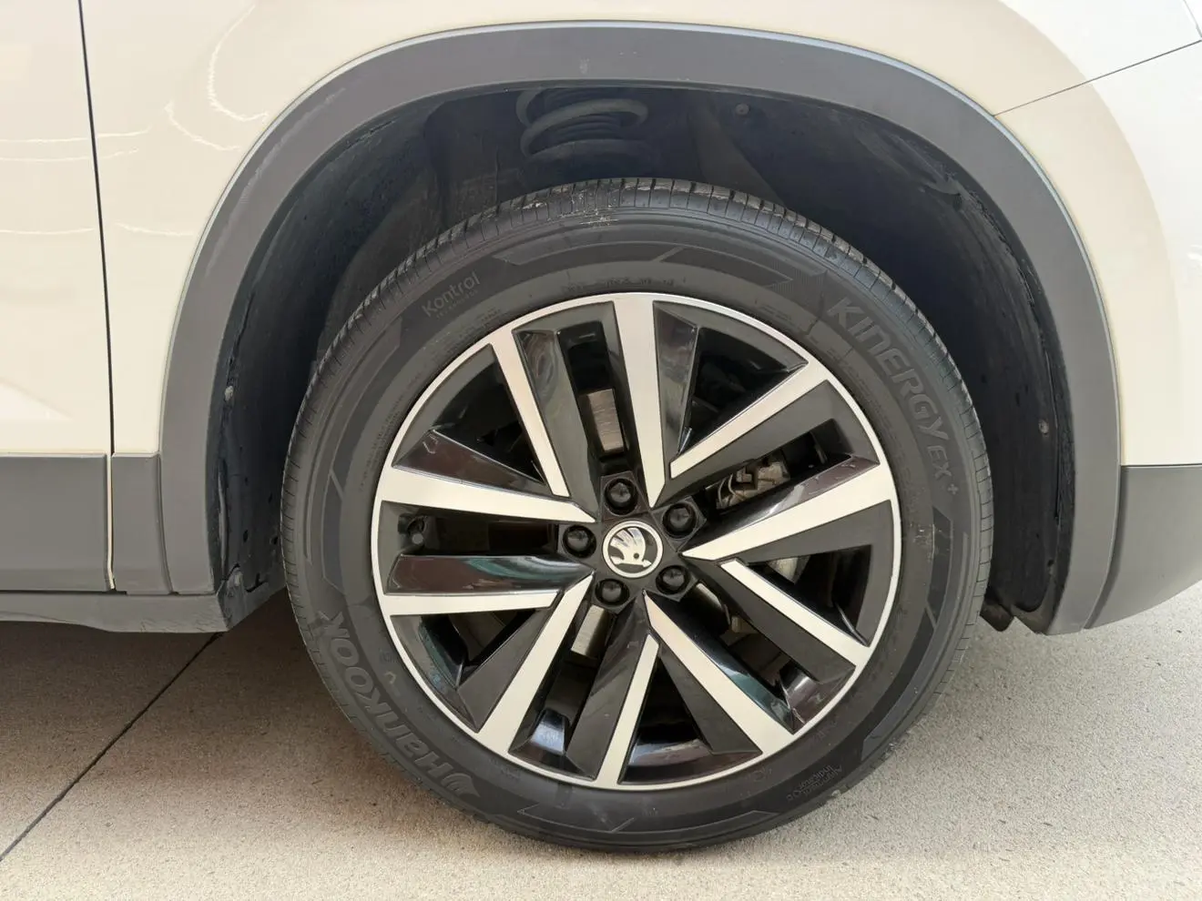 Skoda 2022 1.5L Auto