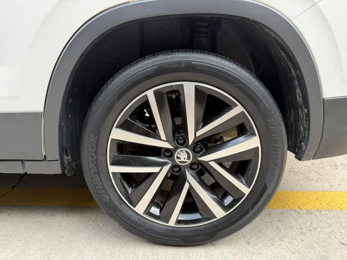 Skoda 2022 1.5L Auto