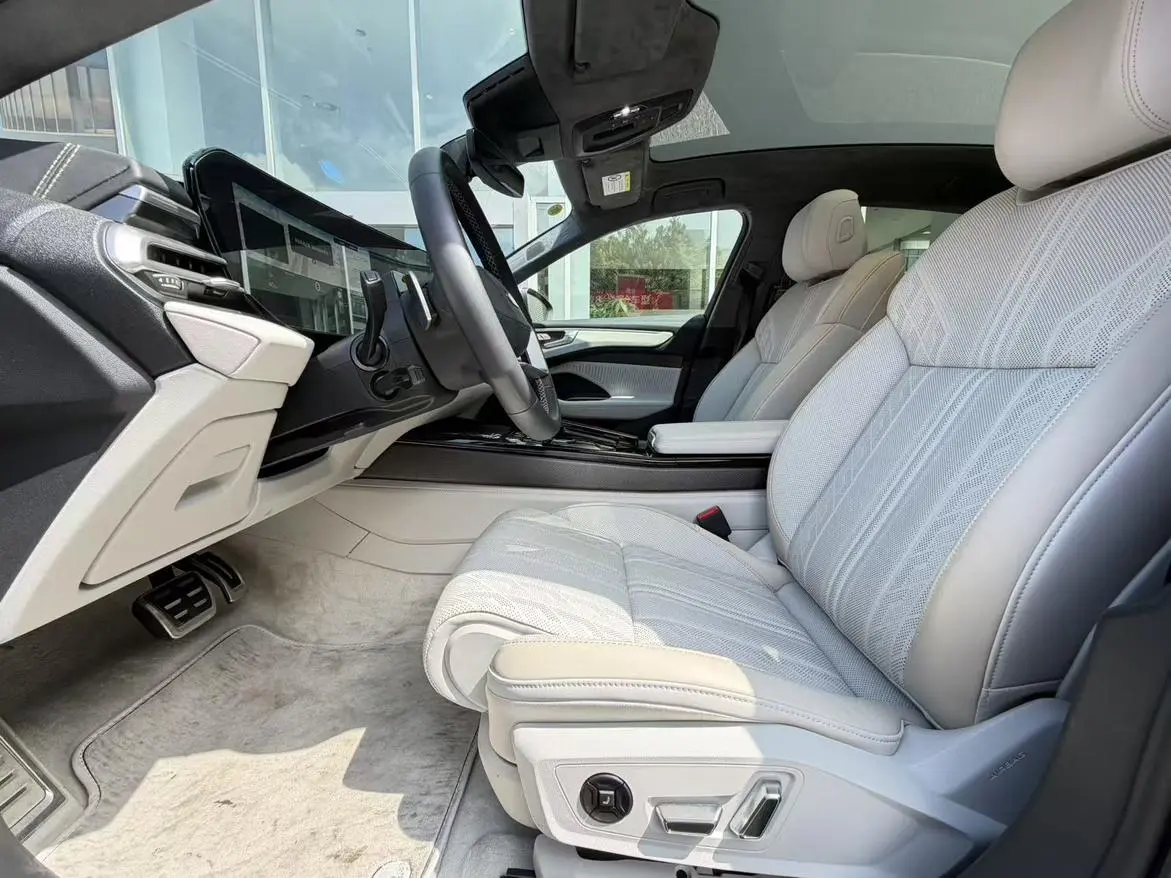 Audi A6L 2026 2.0T quattro Premium