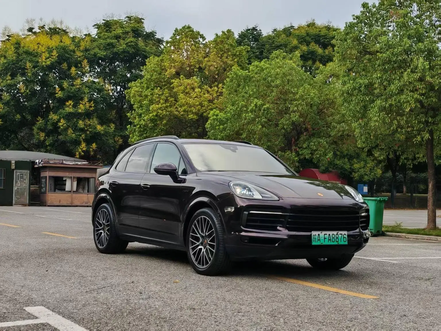 Porsche Cayenne E-Hybrid 2021 Cayenne E-Hybrid 2.0T