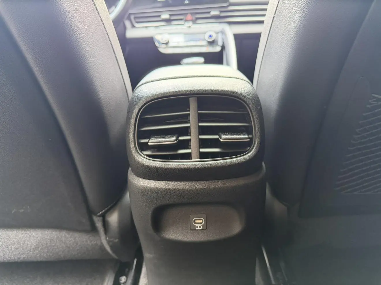 Hyundai 2023 1.5L CVT LUX Premium