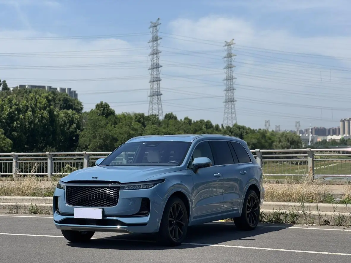 Li Auto ONE 2021 EREV 6 seat