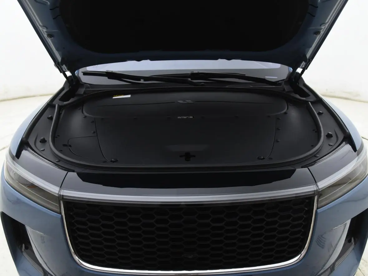 Li Auto ONE 2021 EREV 6 seat