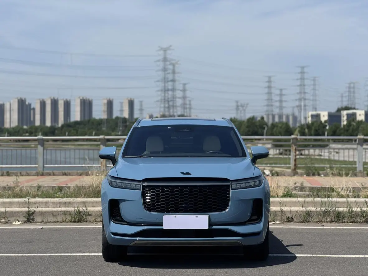 Li Auto ONE 2021 EREV 6 seat