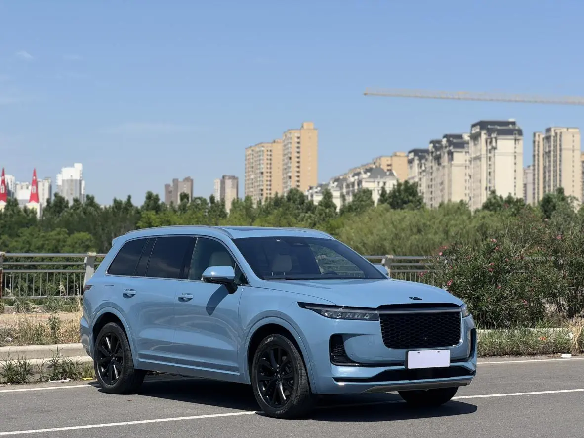 Li Auto ONE 2021 EREV 6 seat