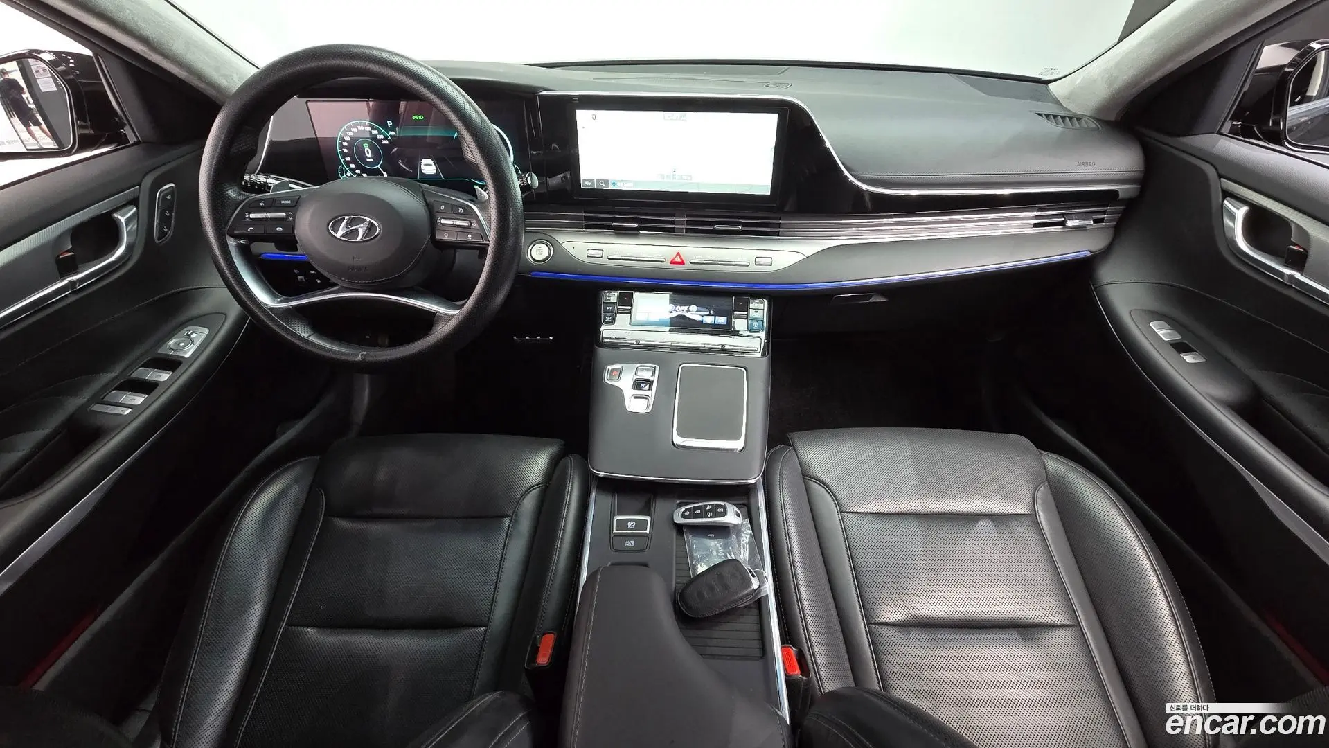 Hyundai Grandeur Calligraphy