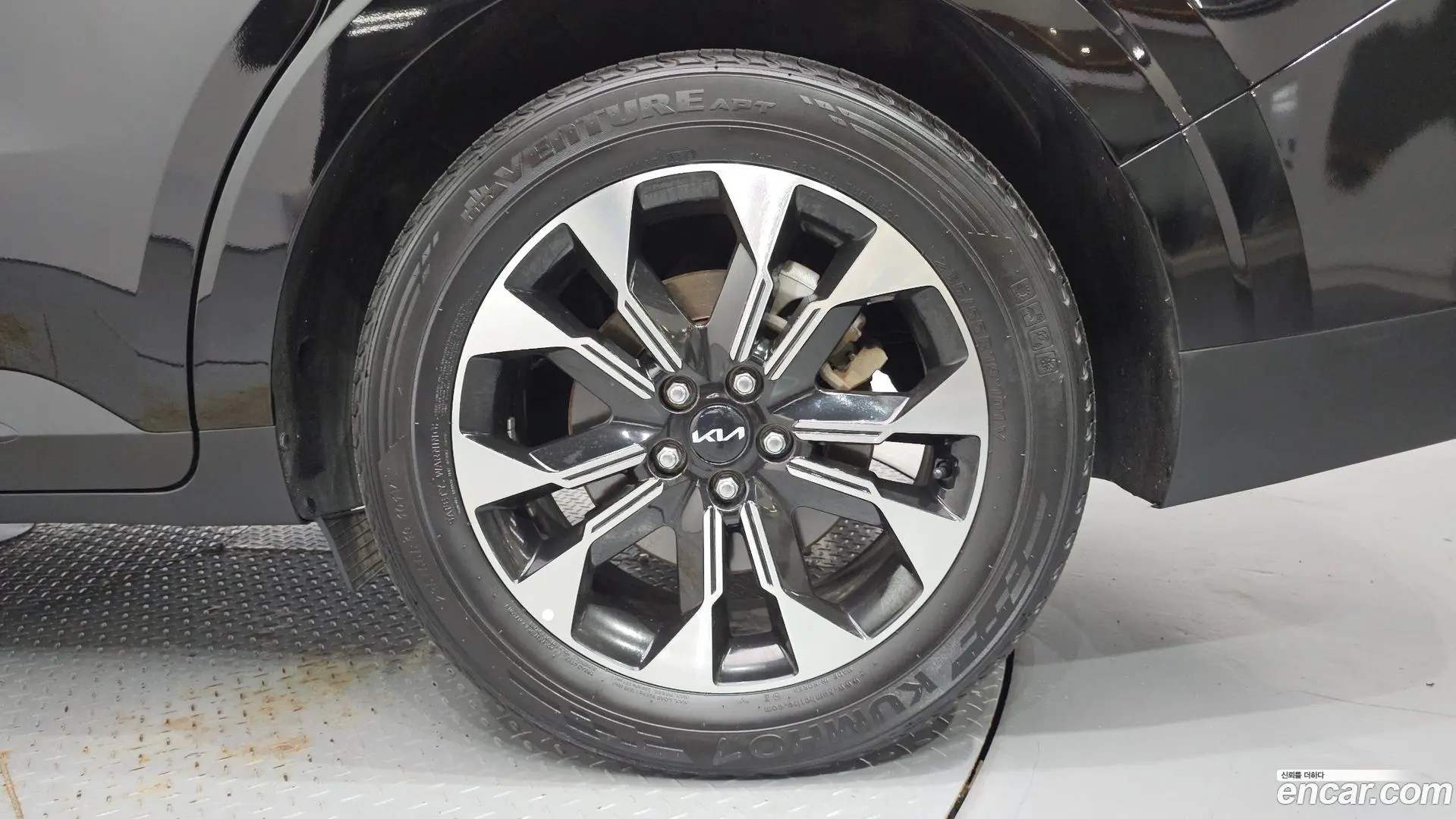 Kia Canival Gasoline 9-Seater Prestige 2020