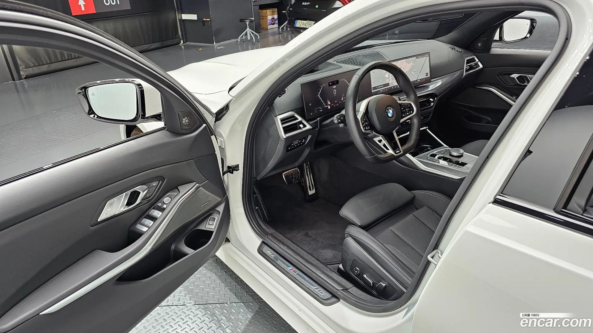 BMW 3-Series 320i M Sport 2023