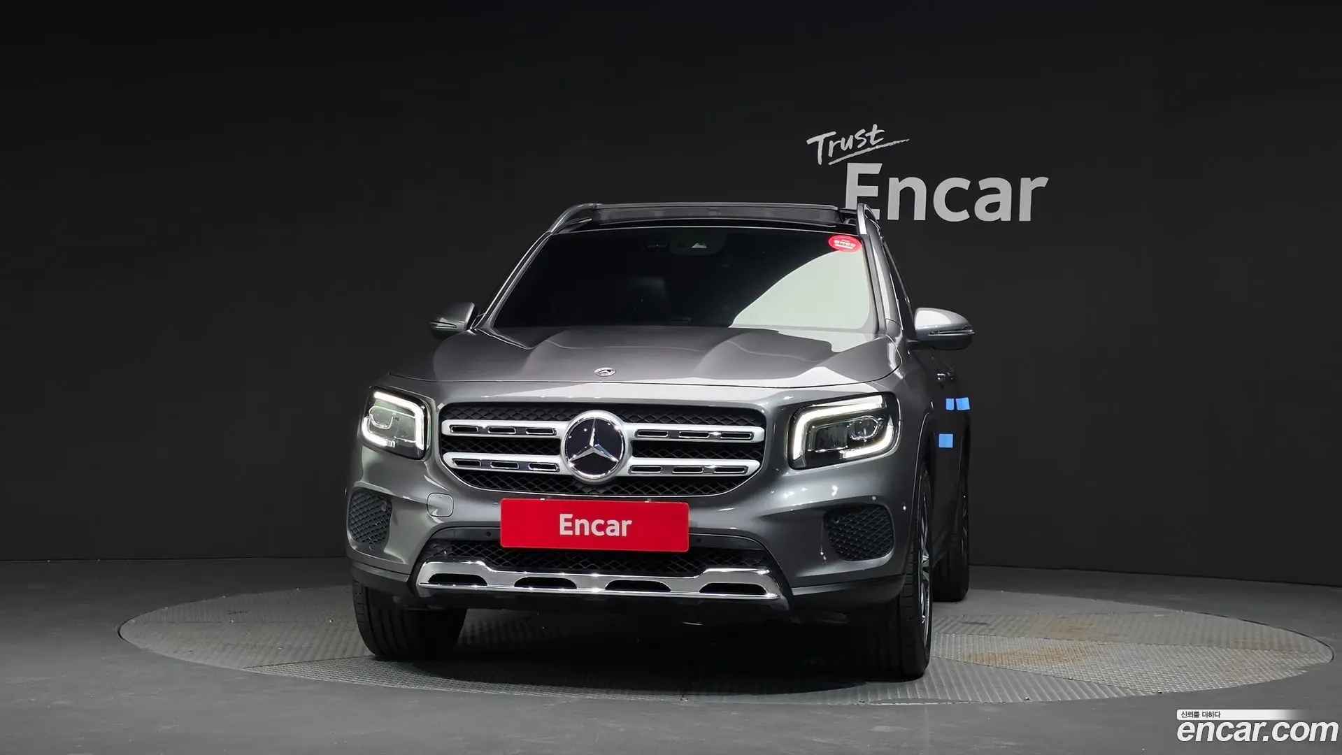 Mercedes-Benz GLB-Class GLB220 2019
