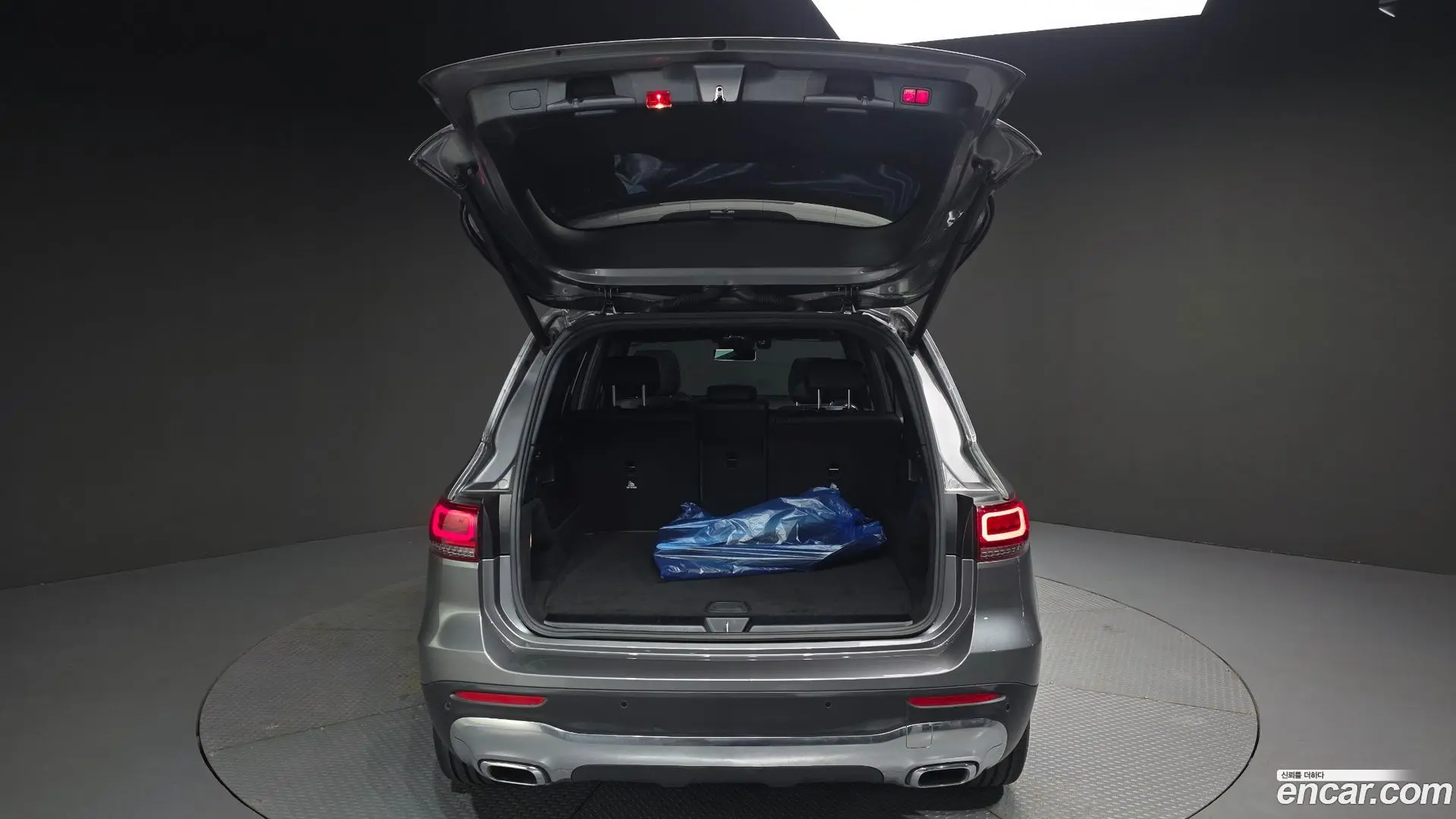 Mercedes-Benz GLB-Class GLB220 2019