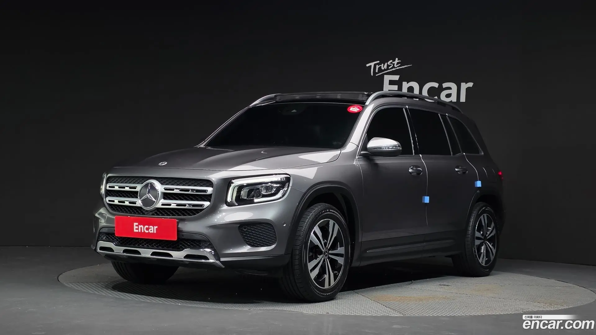 Mercedes-Benz GLB-Class GLB220 2019