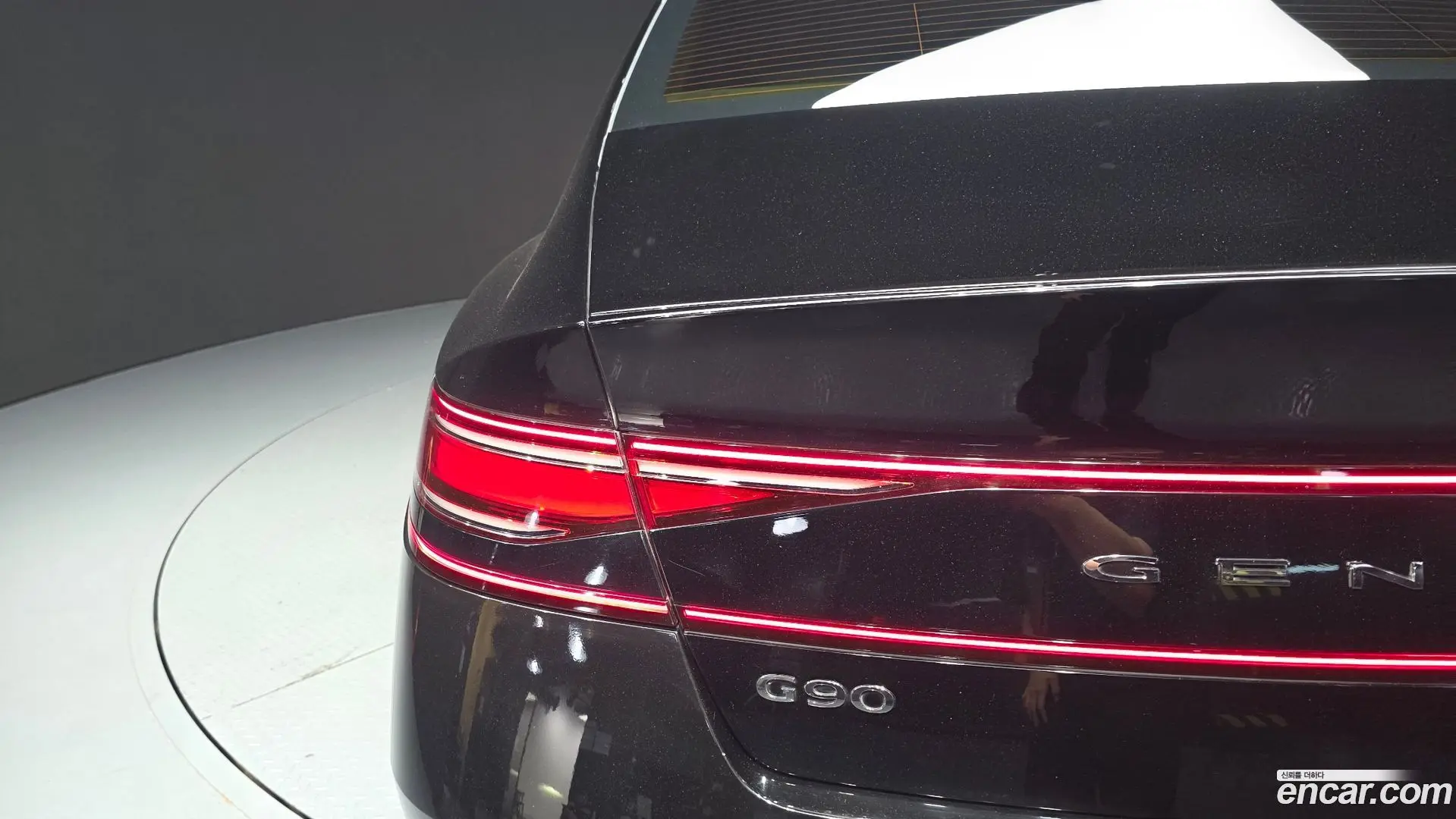 Genesis G90 Gasoline 3.5 Turbo AWD 2021