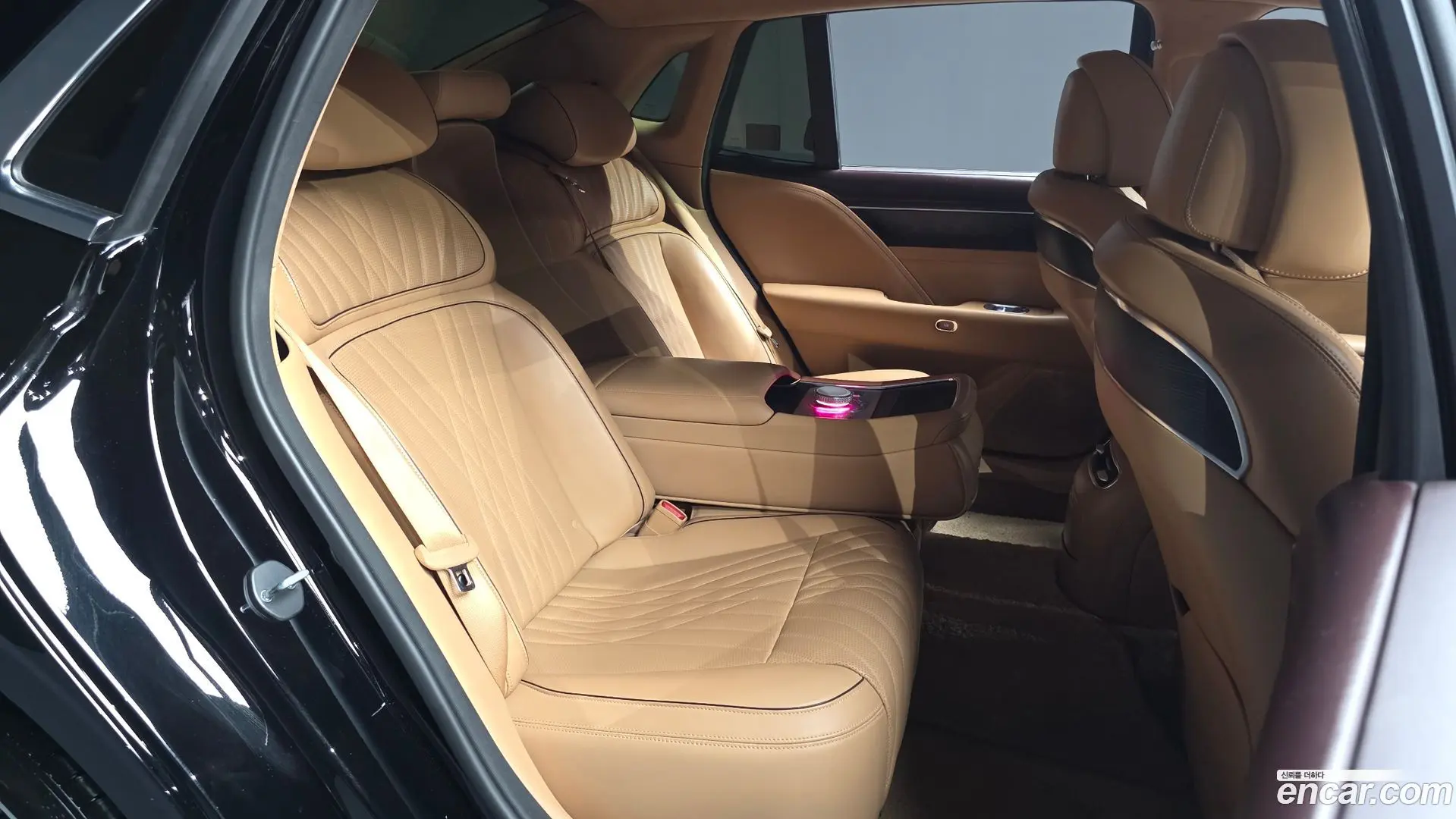 Genesis G90 Gasoline 3.5 Turbo AWD 2021