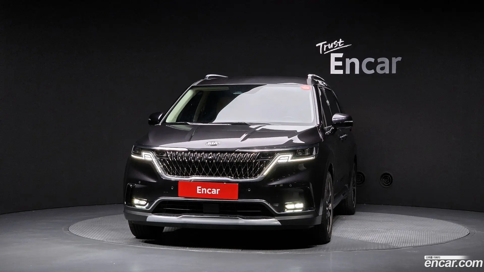 Kia Canival Gasoline 9-Seater Signature 2020
