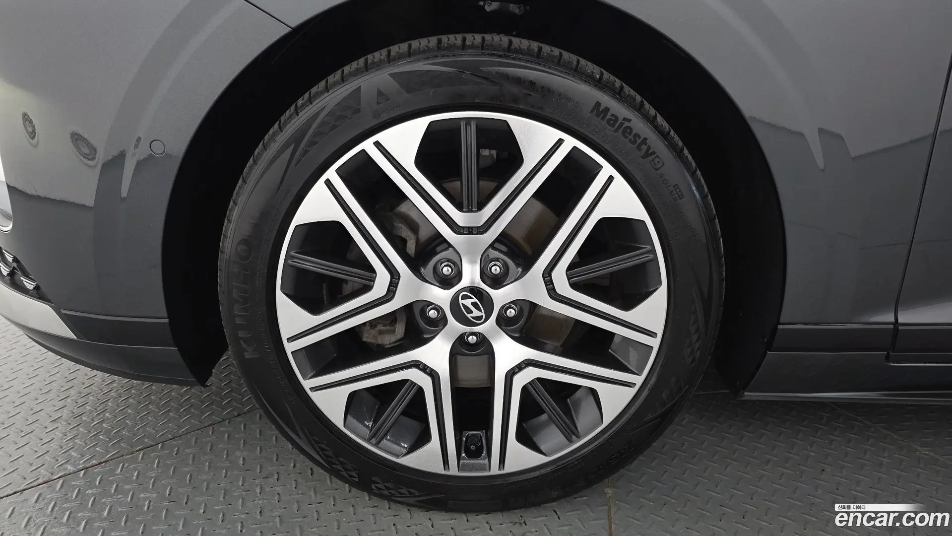 Hyundai Grandeur 2,5 Gasoline 2WD