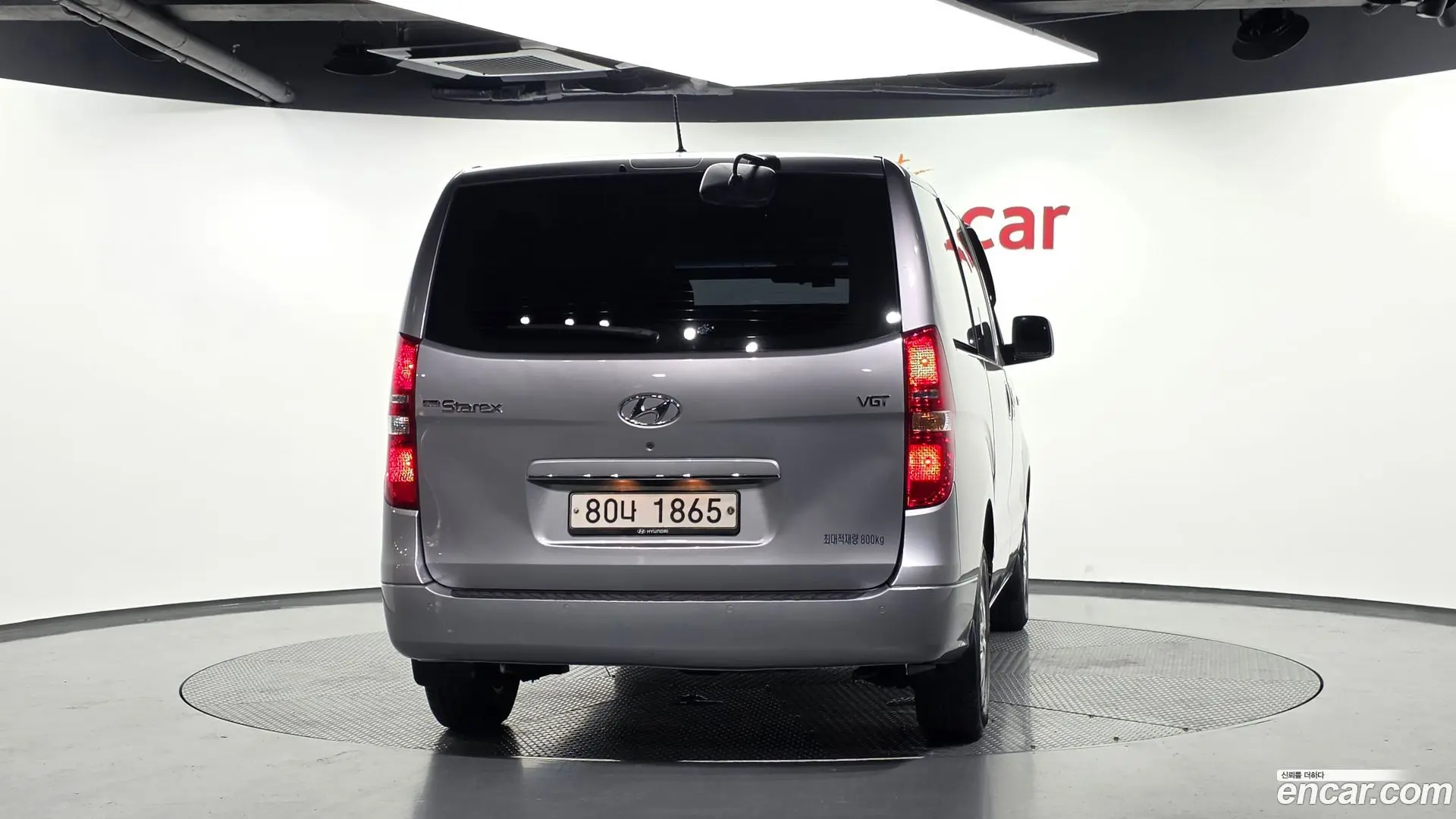 Hyundai Starex Van 3-Seater