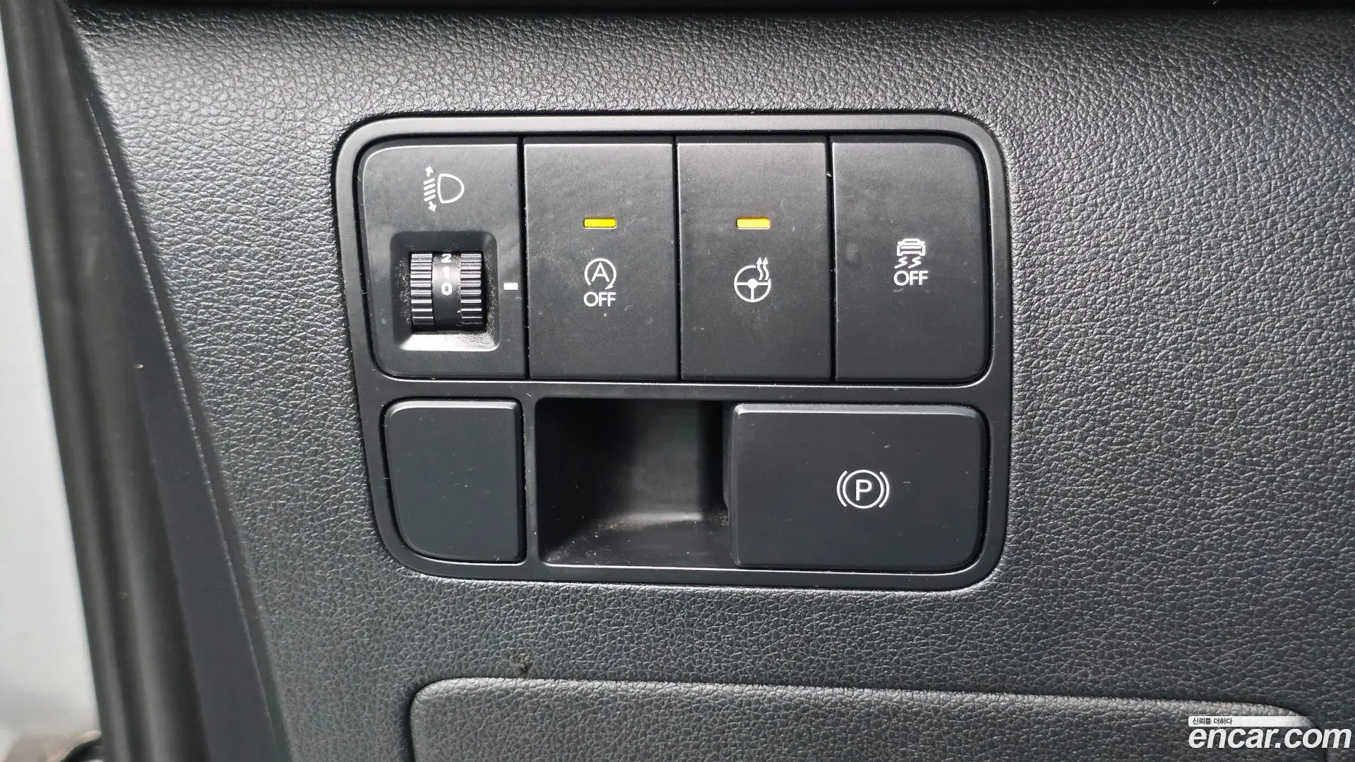 Hyundai Staria Cargo 5-Seater 2021