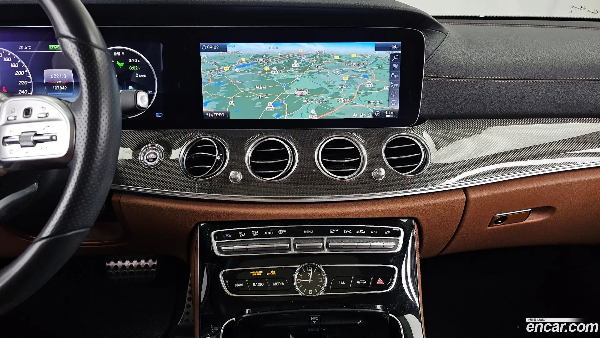 Mercedes-Benz E-Class E350 4MATIC AMG Line
