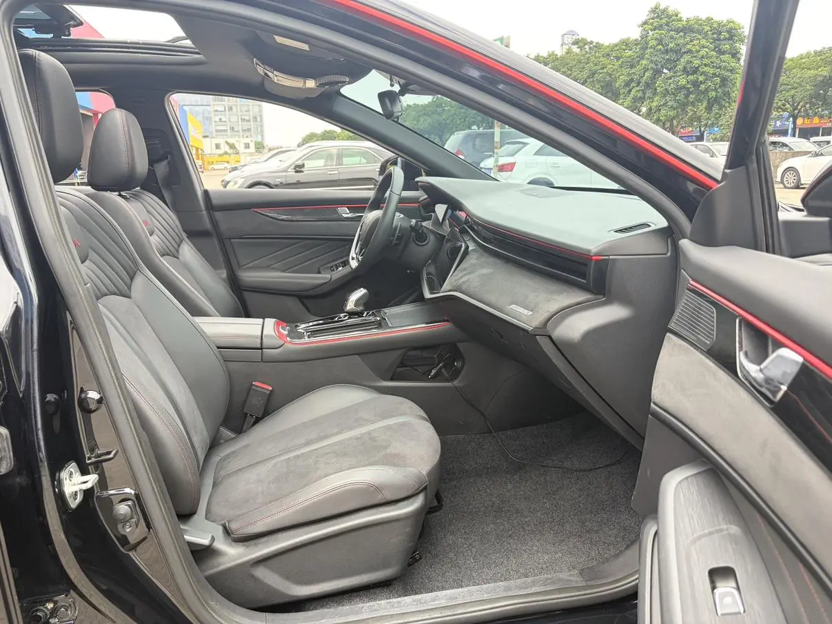 Dongfeng Aeolus Yixuan MAX 2022 1.5T Edge
