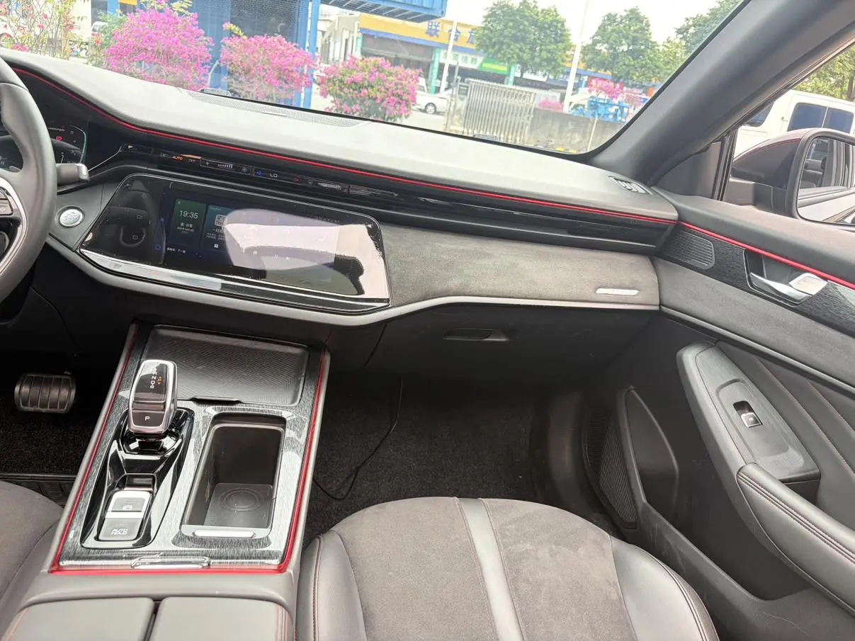 Dongfeng Aeolus Yixuan MAX 2022 1.5T Edge