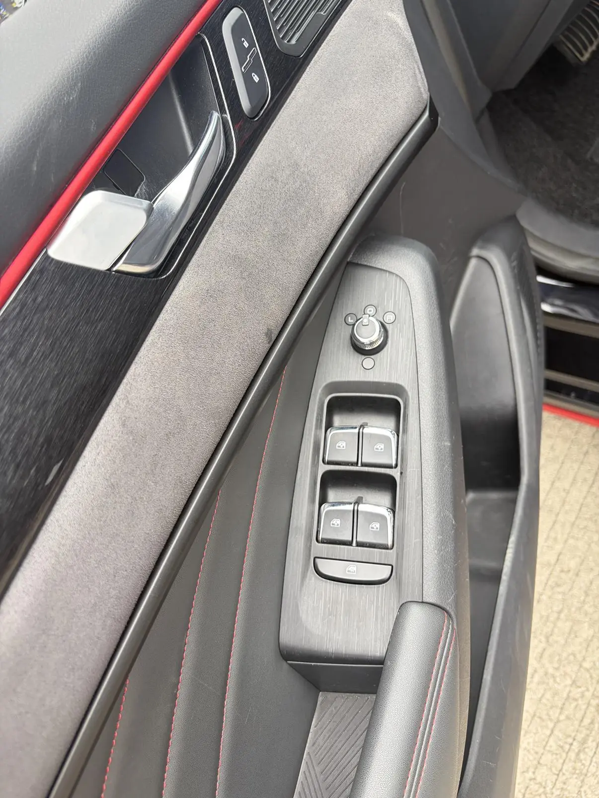 Dongfeng Aeolus Yixuan MAX 2022 1.5T Edge