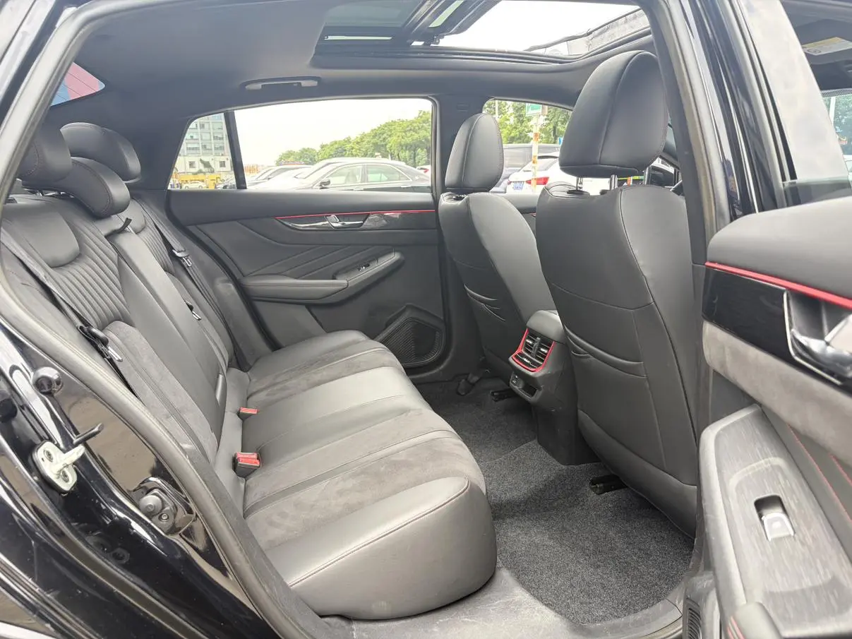 Dongfeng Aeolus Yixuan MAX 2022 1.5T Edge