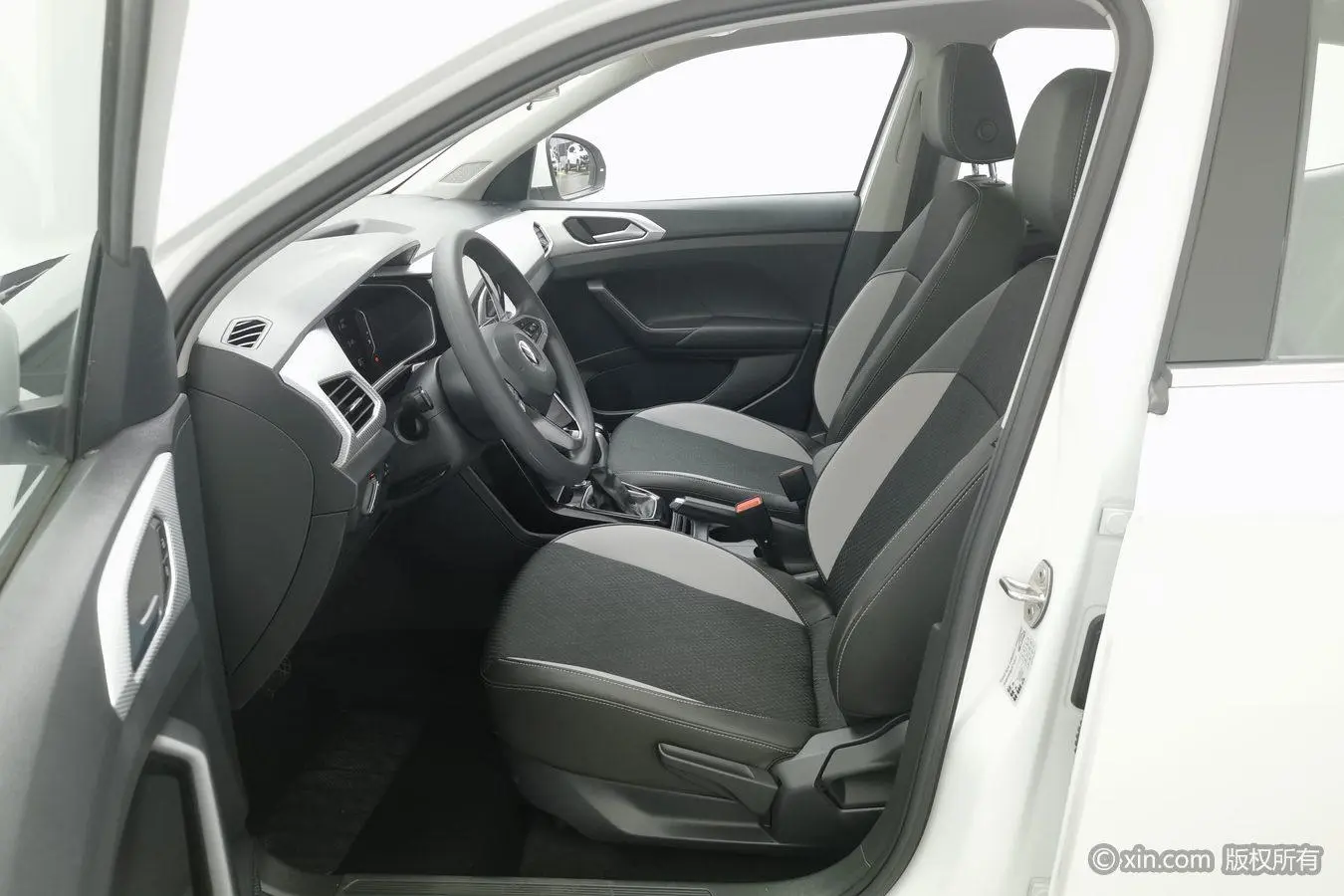 Volkswagen 2021 1.5L Auto Smart Connected