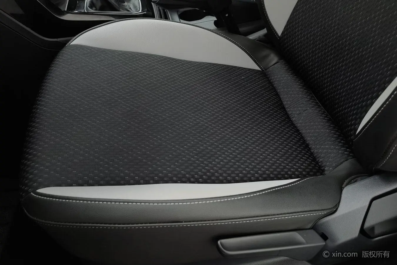 Volkswagen 2021 1.5L Auto Smart Connected