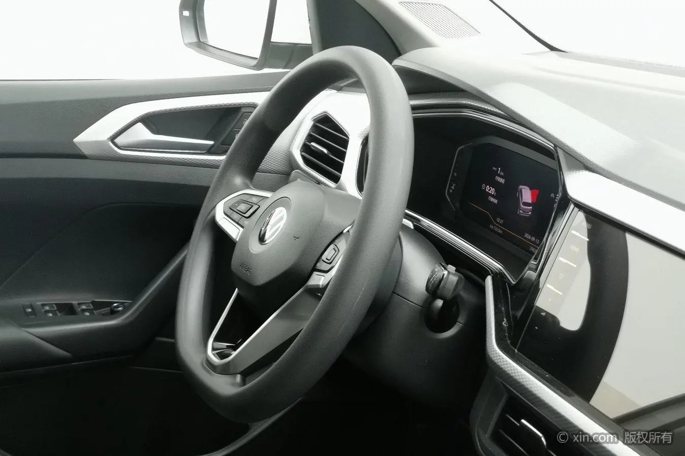 Volkswagen 2021 1.5L Auto Smart Connected
