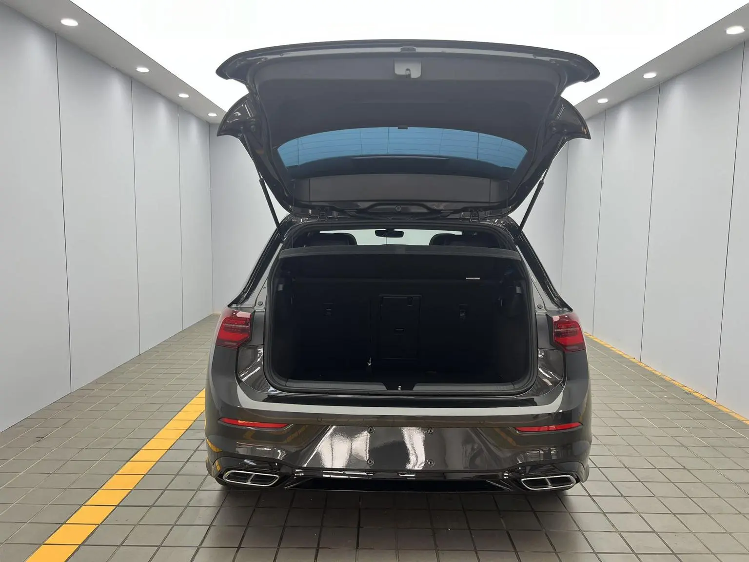 Volkswagen Golf 2023 Facelift 280TSI DSG R-Line Lite