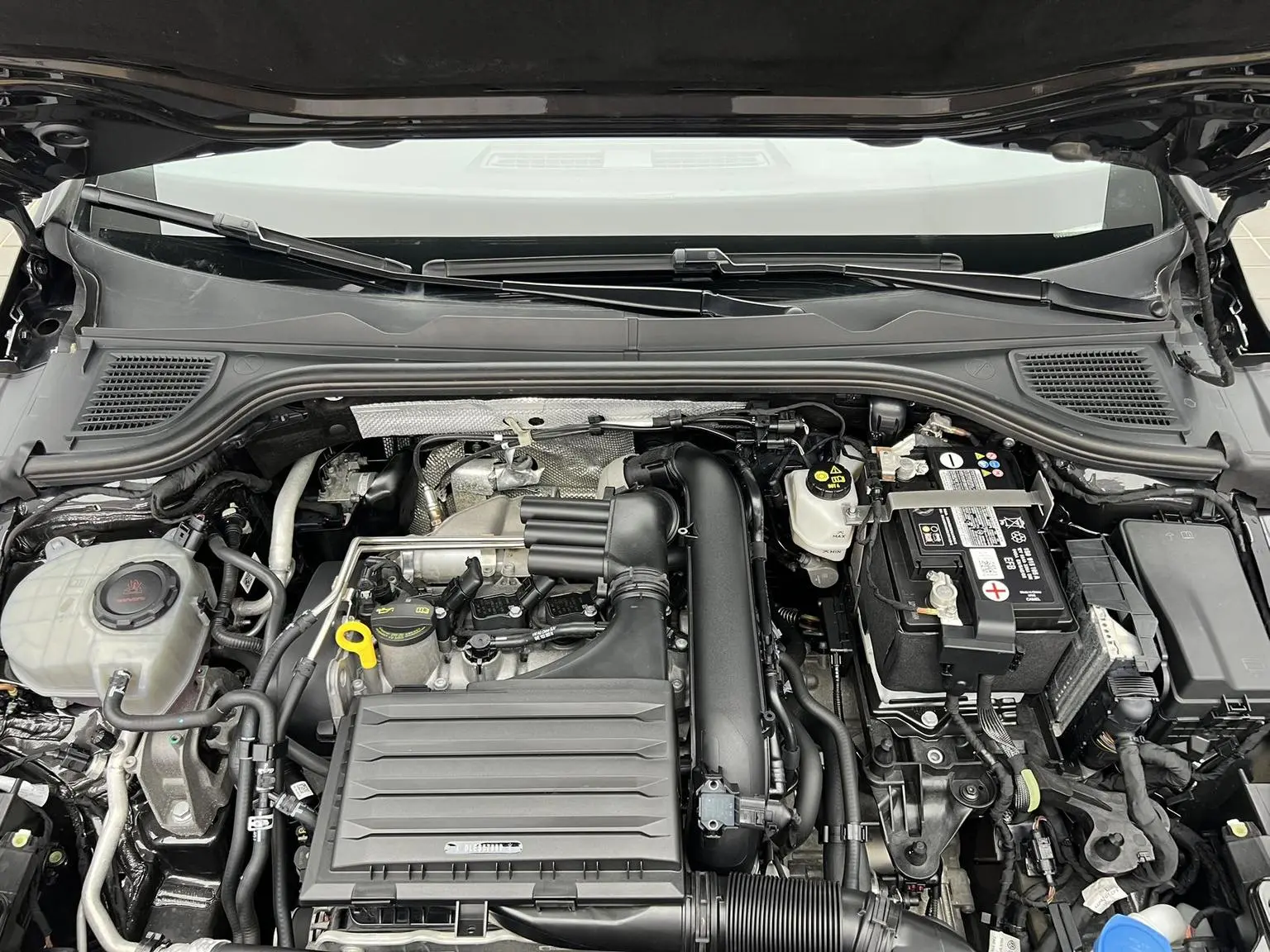 Volkswagen Golf 2023 Facelift 280TSI DSG R-Line Lite