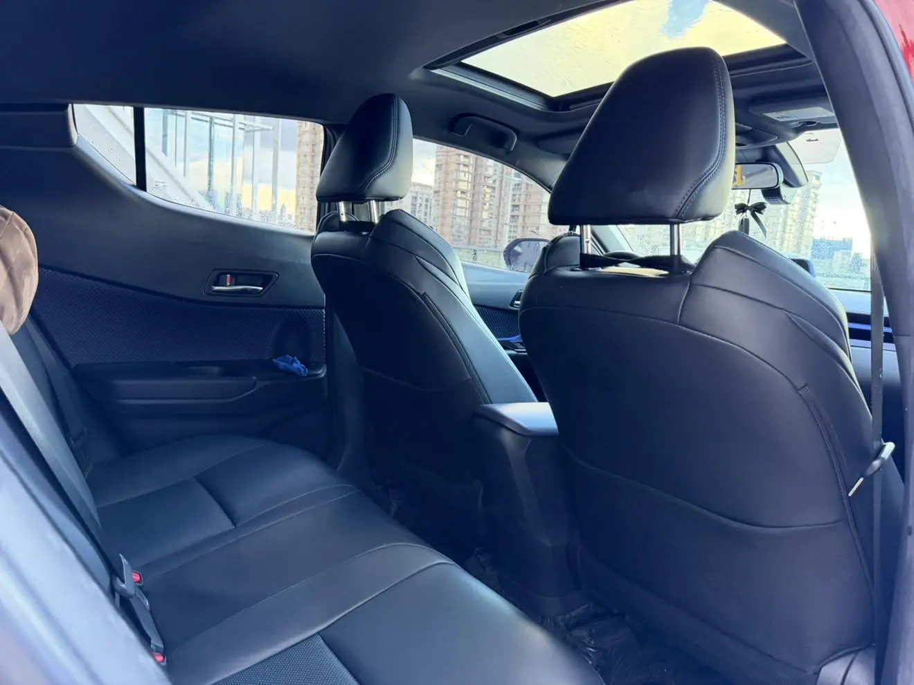 Toyota C-HR 2020 2.0L Leading