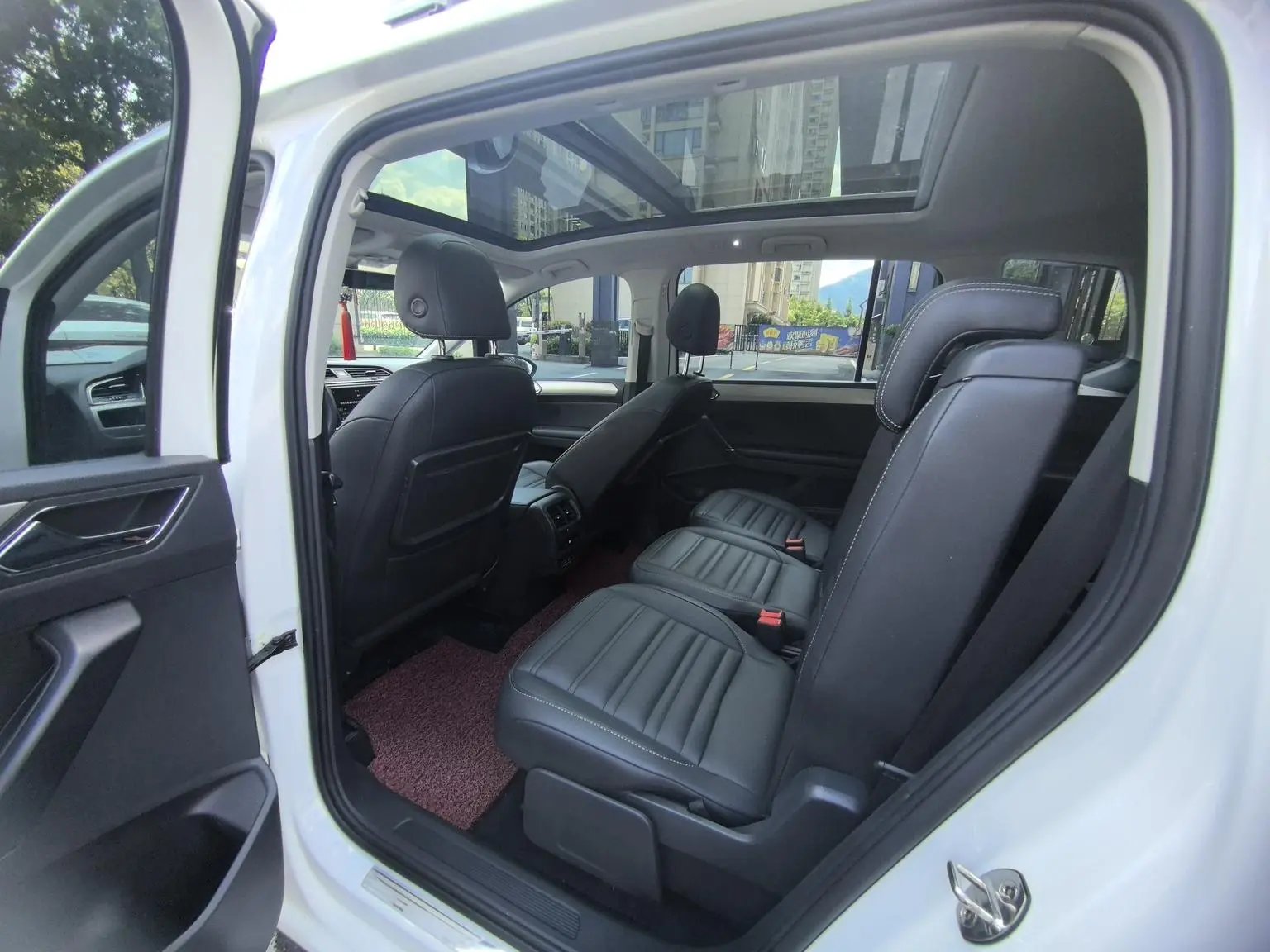 Volkswagen Touran L 2018 280TSI Auto Comfort 7 seat China V