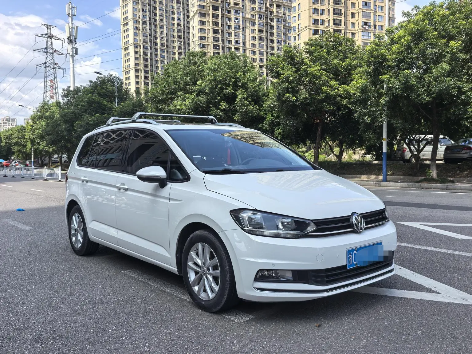Volkswagen Touran L 2018 280TSI Auto Comfort 7 seat China V