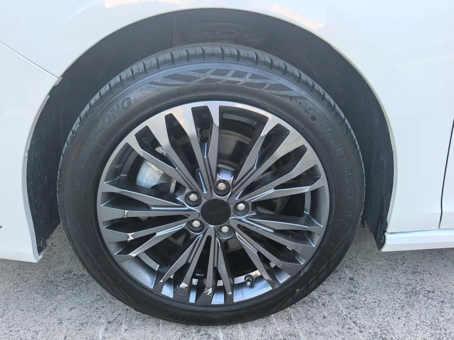 Dongfeng Aeolus Yixuan MAX 2021 1.5T