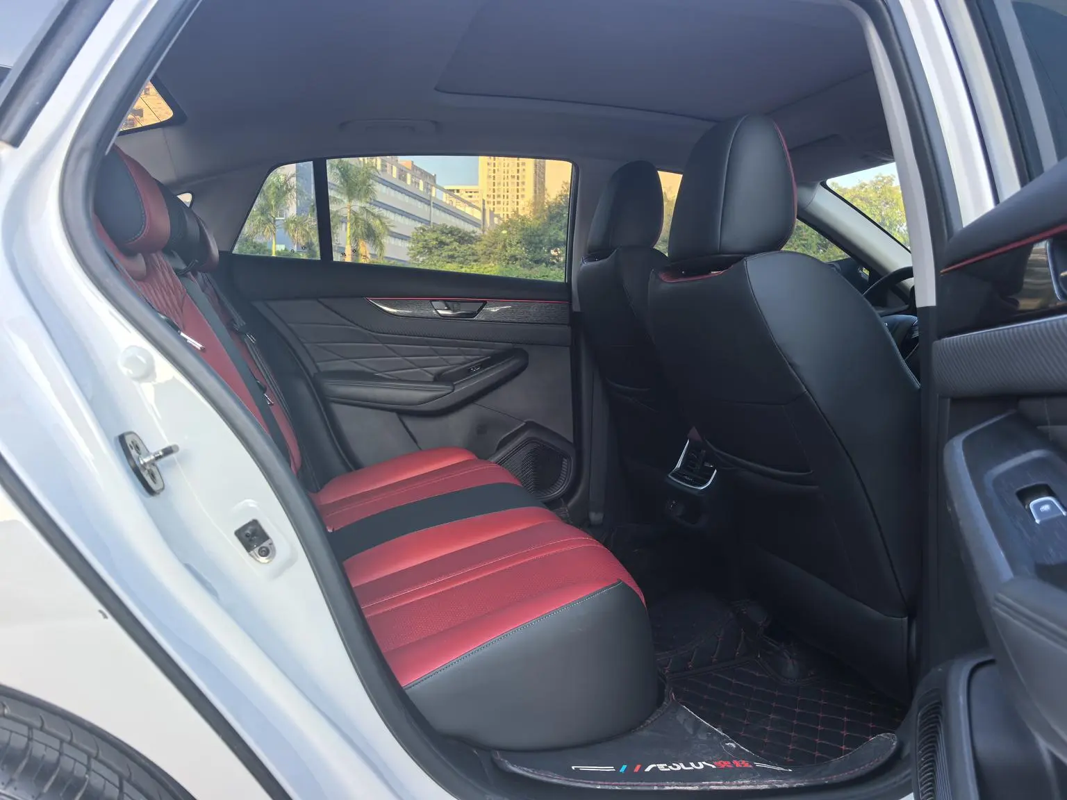 Dongfeng Aeolus Yixuan MAX 2021 1.5T